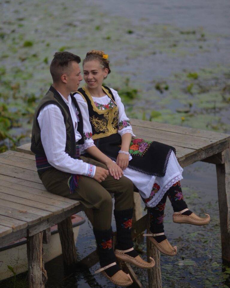 serbian traditional costume